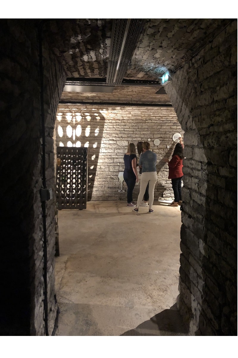 wine-gaming-morel-ambiance-cave Wine Gaming: Ambiance jeux cave